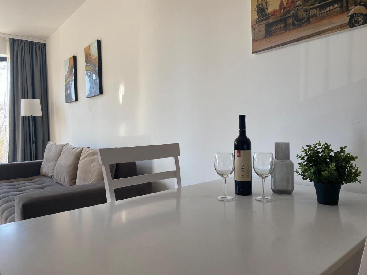 Brand New Apartment With Outdoor Swimming Pool Varna Luaran gambar