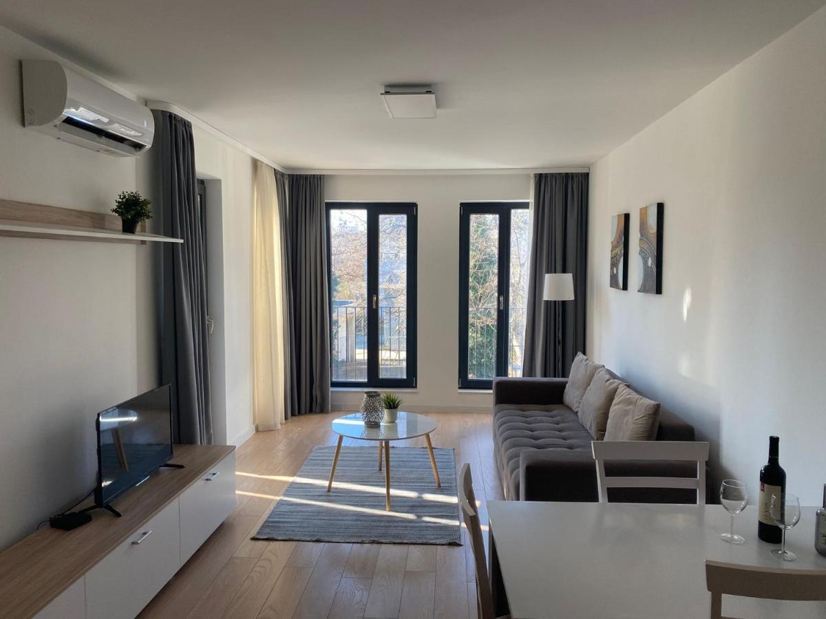 Brand New Apartment With Outdoor Swimming Pool Varna Luaran gambar