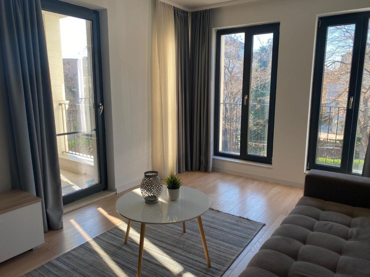 Brand New Apartment With Outdoor Swimming Pool Varna Luaran gambar